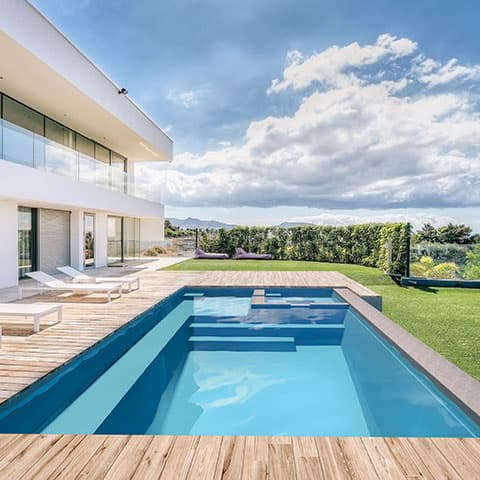 The Triumph 480 Aviva Pools The TRIUMPH fiberglass pool model