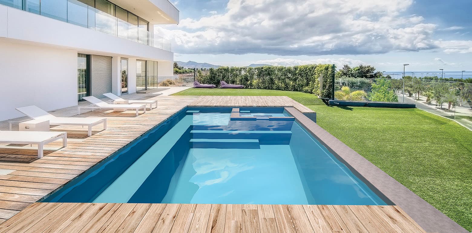 The Triumph full Aviva Pools The TRIUMPH fiberglass pool model
